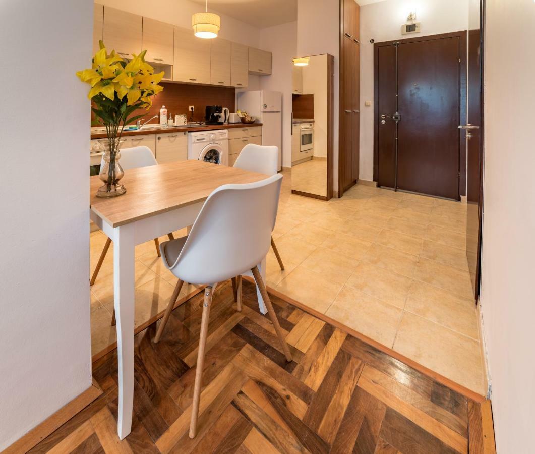 Comfort.Chic.Charming Apt With Terrace Near Ndk Sofia Luaran gambar
